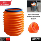 An orange foldable bucket with a blue rim is shown next to a smaller, collapsed orange bucket and an inset of it in a car.
