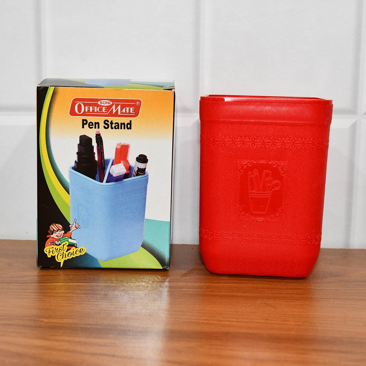 Tri-Section Pen Stand – Organize Your Desk Essentials