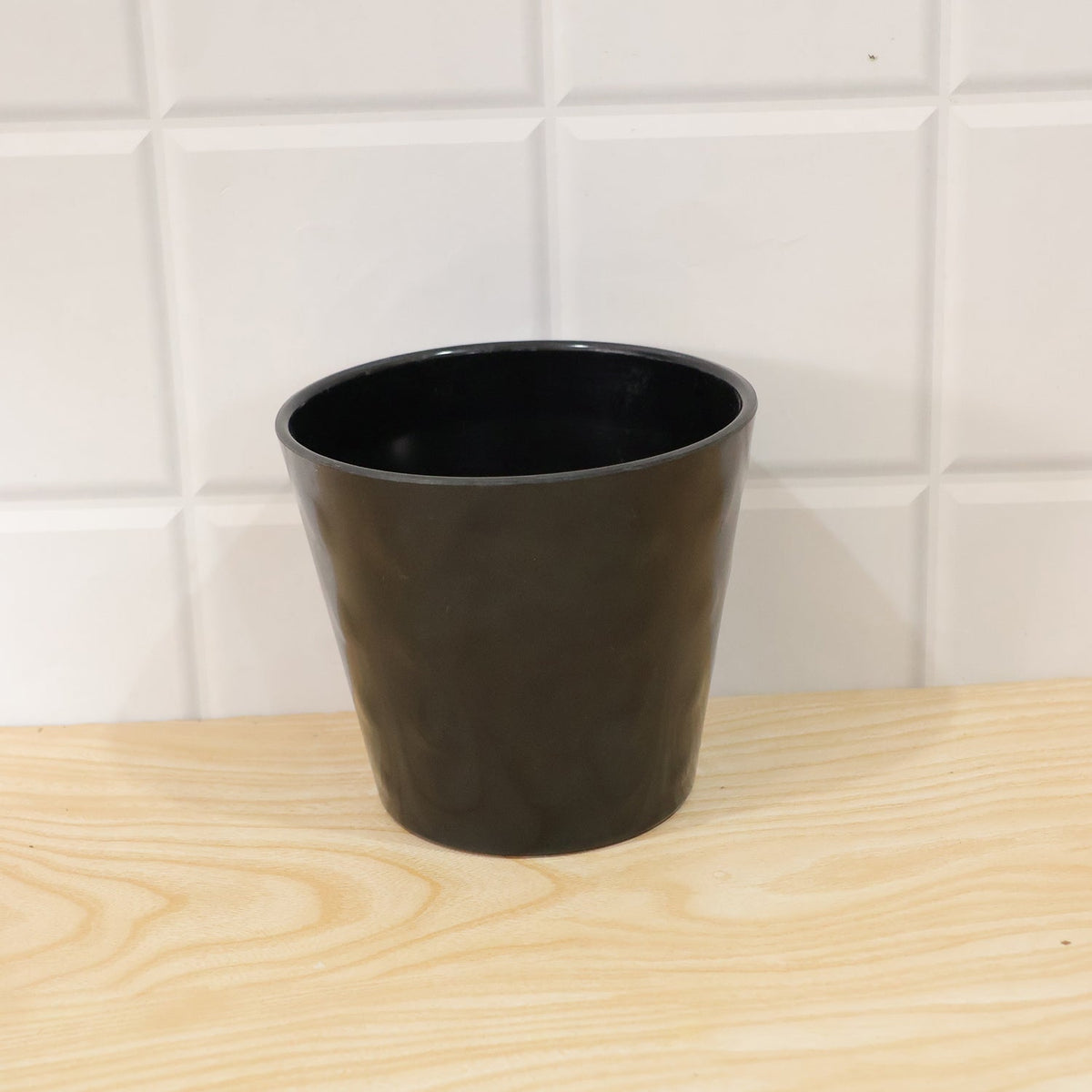 Decorative flower pot decor use